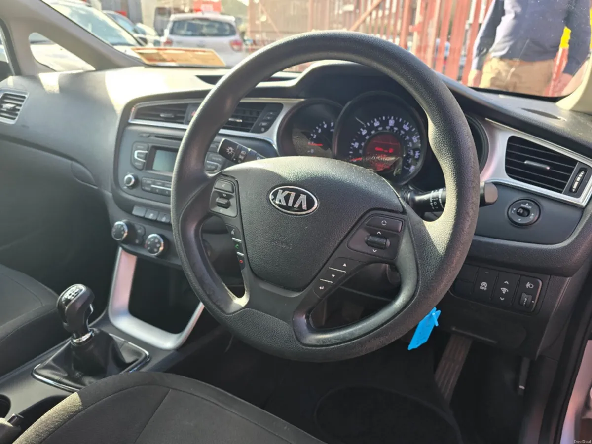 Kia Ceed CEE'D 1 ISG CRDI 134BHP 5DR - Image 6