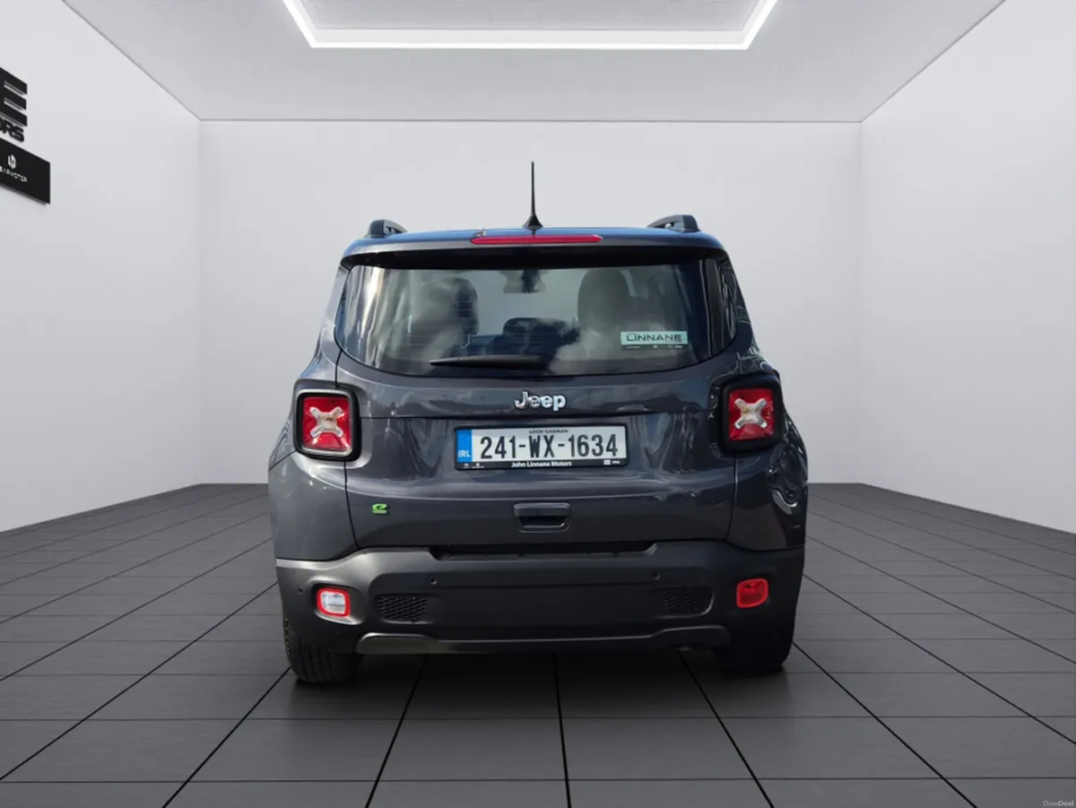 Jeep Renegade LIMITED EDITION 1.5 MHEV 5DR - Image 4