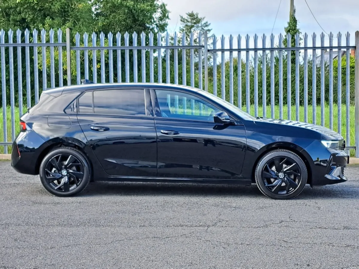 Opel Astra GS 1.2TURBO 130BHP 8 SPEED AUTOMATIC - Image 4
