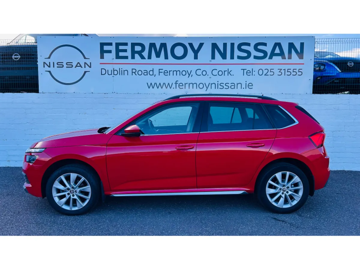 Skoda Kamiq LOW MILEAGE HIGH SPEC PETROL STYLE 1.0 - Image 2