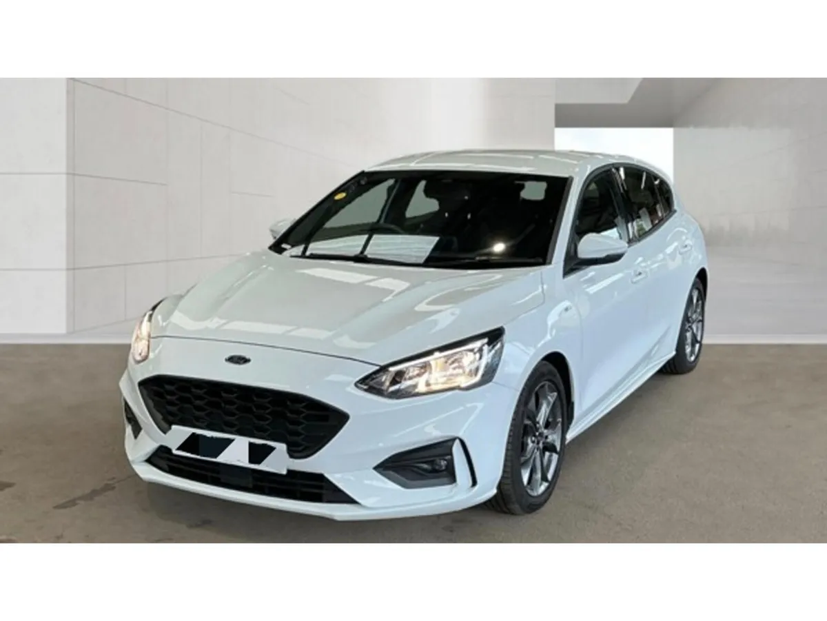 Ford Focus ST-LINE TDCI AUTO - Image 4