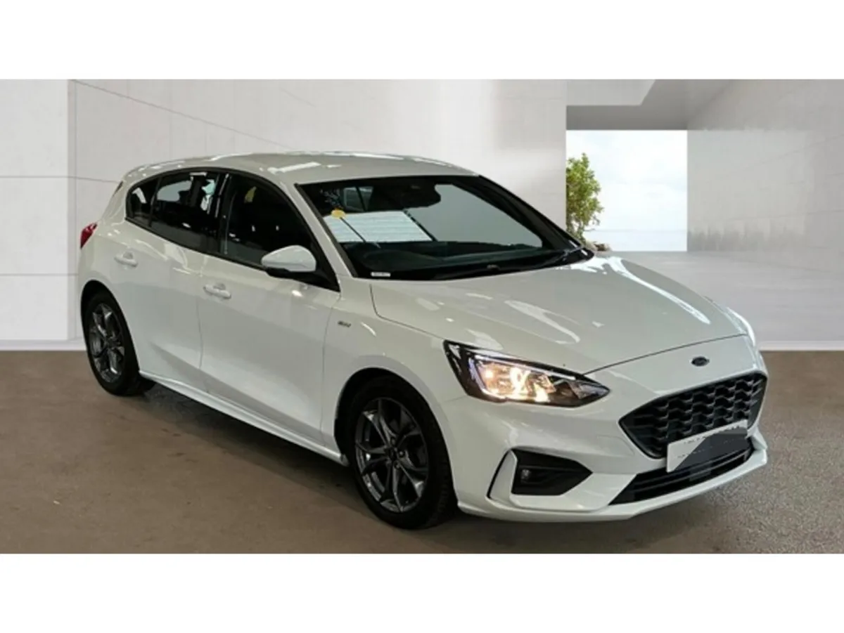 Ford Focus ST-LINE TDCI AUTO - Image 1