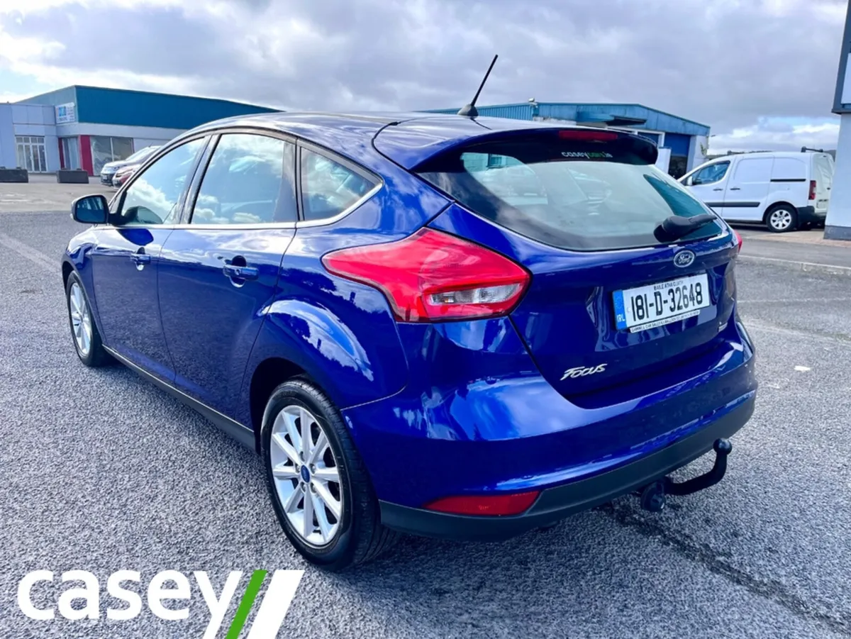 Ford Focus TITANIUM 1.0 125PS 6SPEED - Image 2