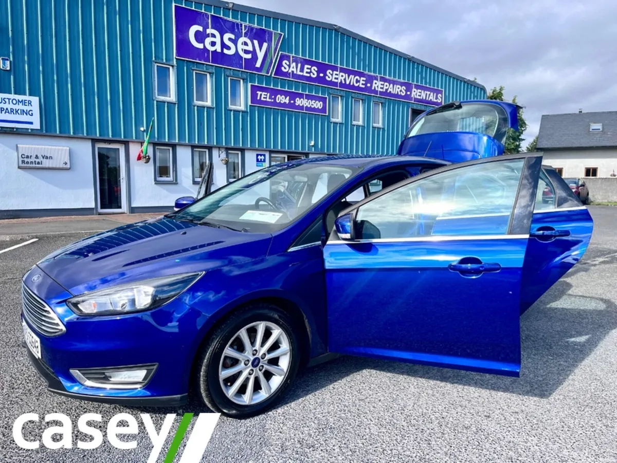 Ford Focus TITANIUM 1.0 125PS 6SPEED - Image 6