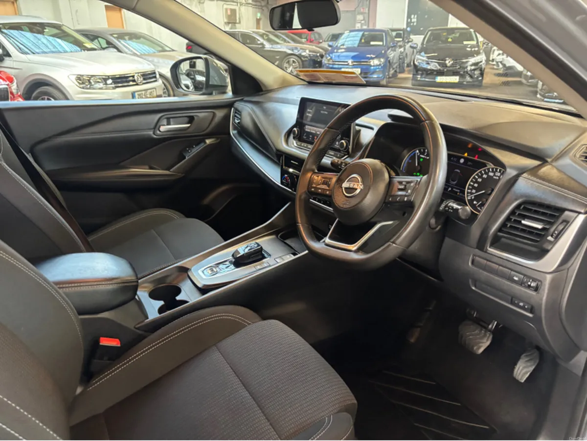 Nissan Qashqai EPOWER SV MY2.75 4DR AUTO - Image 5