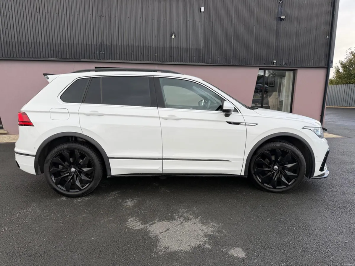 Volkswagen Tiguan R-LINE EDITION TDI DSG - Image 3