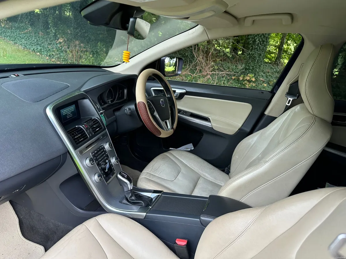 Volvo XC60 2016 automatic nct 08/27 - Image 5