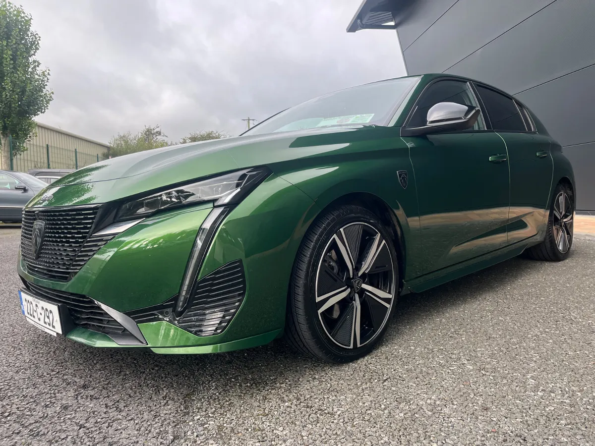 Peugeot 308 2022 - Image 2