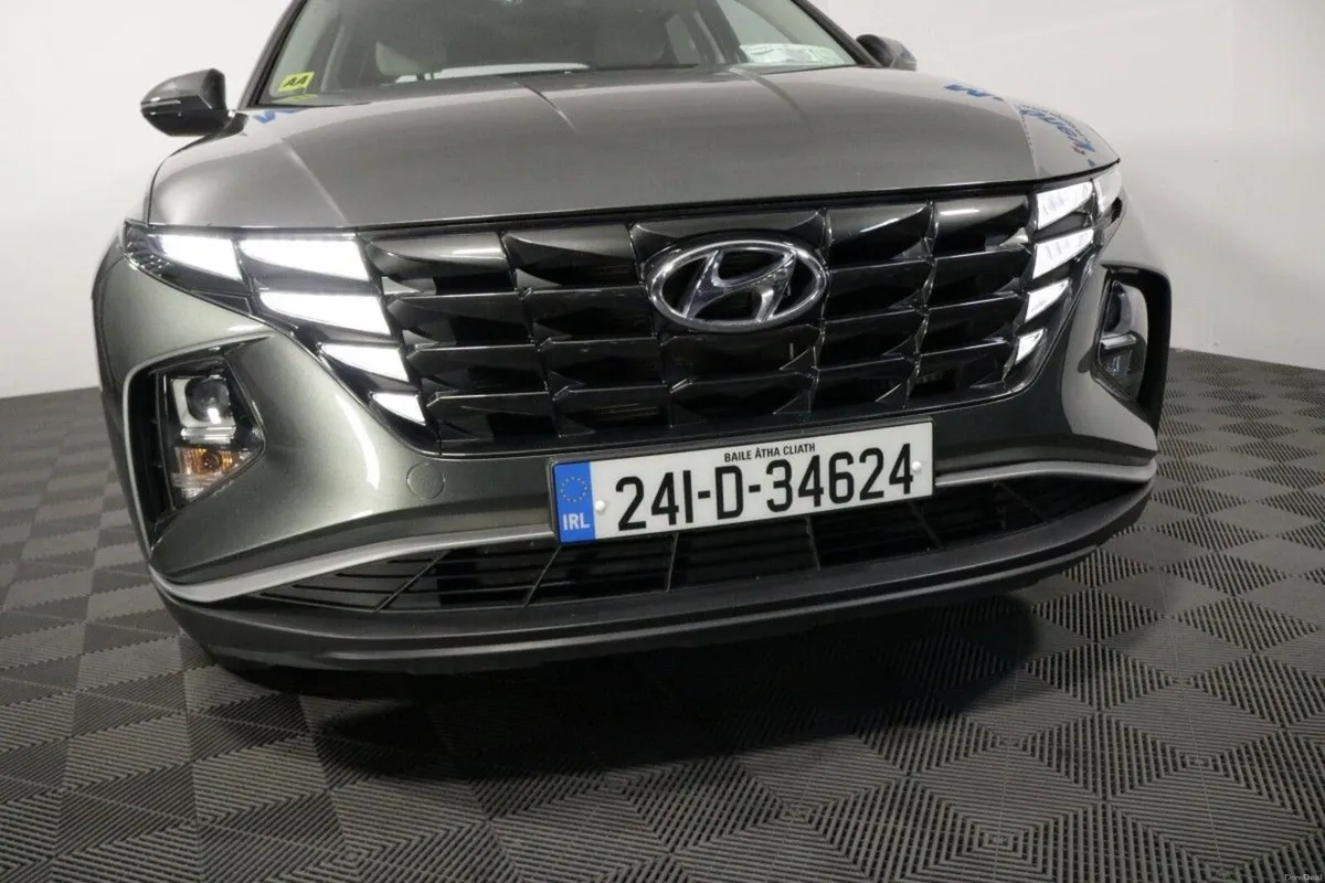 Hyundai Tucson Executive Diesel 1.6L SUV - 4.9% AP - Image 2