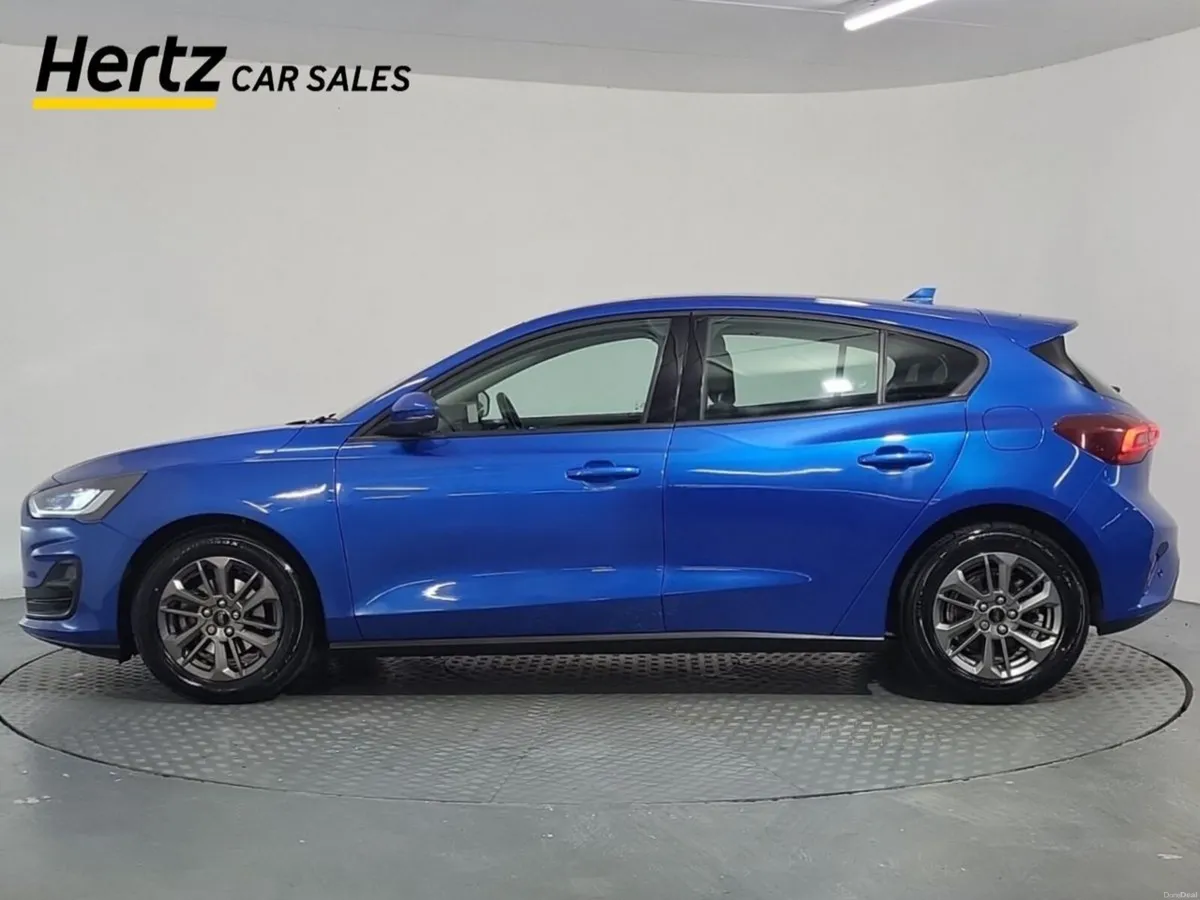 Ford Focus TITANIUM Petrol Manual - Image 2