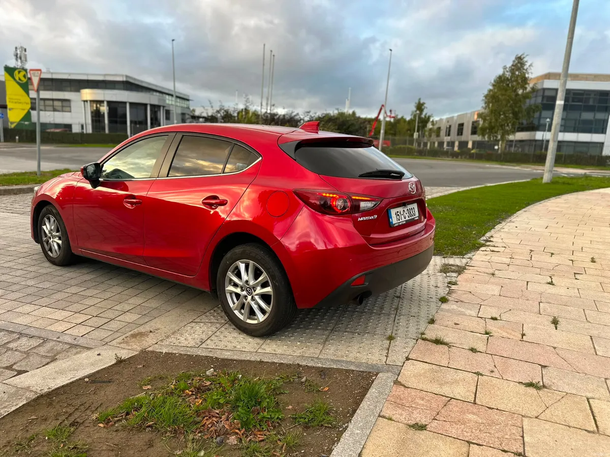 Mazda-3 2015 - Image 2