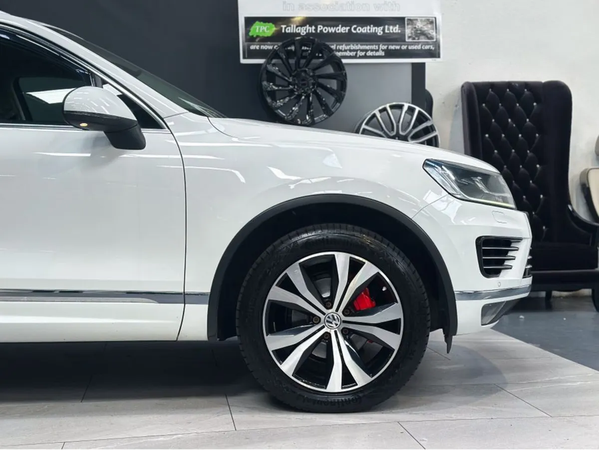 VOLKSWAGEN TOUAREG 3.0 TDI V6 262BHP N1 UTILITY - Image 4
