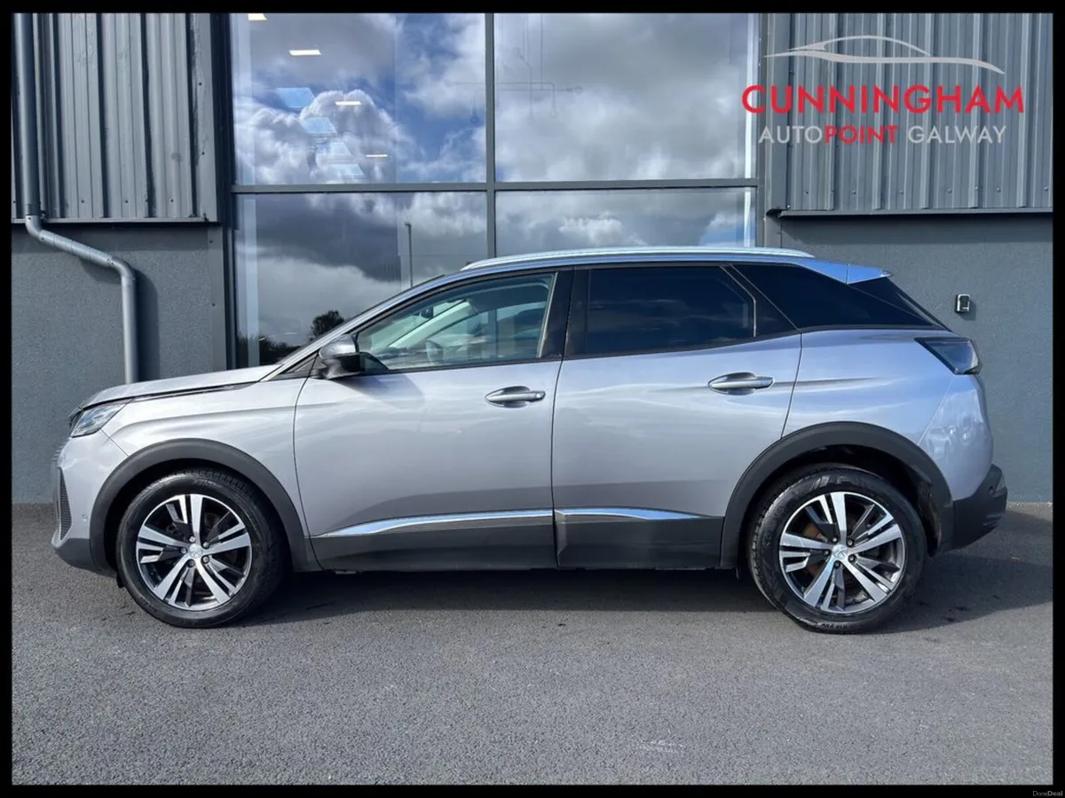 Peugeot 3008 Allure 1.2i Automatic 130BHP - Image 4