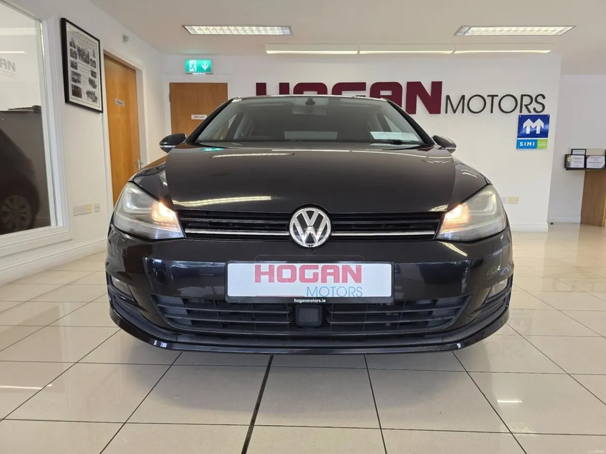 Volkswagen Golf 1.2 Comfortline 5Dr H/B Automatic - Image 2
