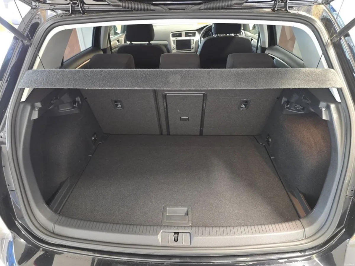 Volkswagen Golf 1.2 Comfortline 5Dr H/B Automatic - Image 6