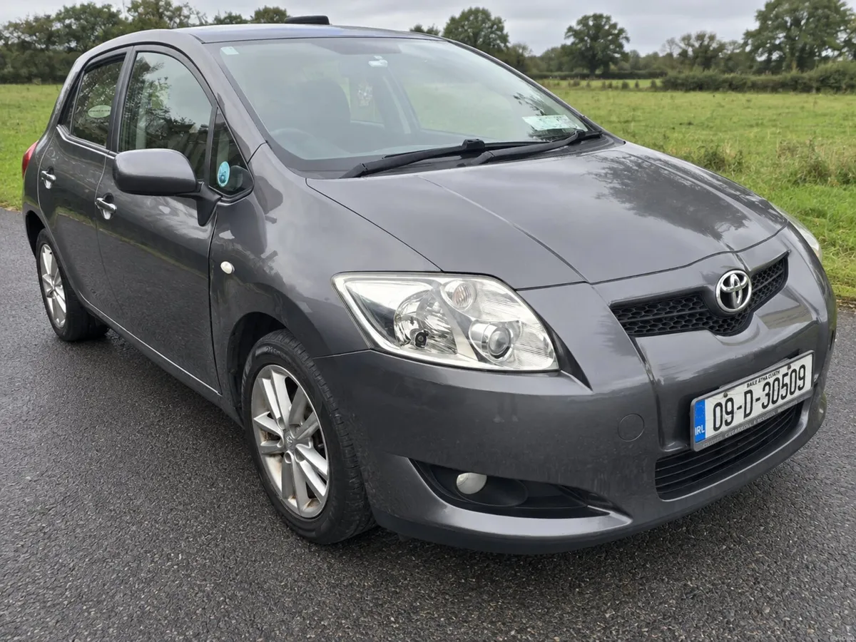 2009 Toyota Auris 1.3 - NCT'd & Taxed - Low miles - Image 1