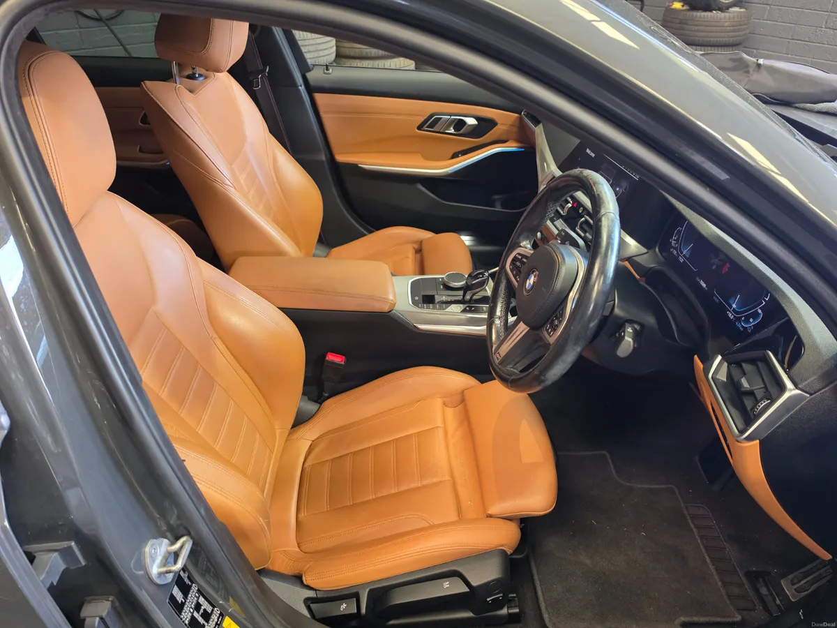 21 330e m sport pro - Image 2