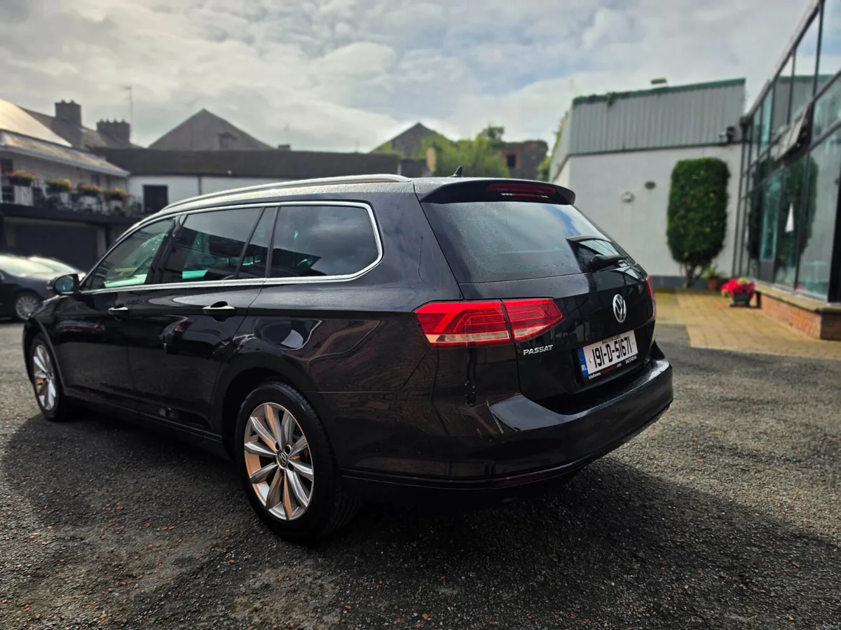 VW Passat Estate Comfortline 1.6Tdi Auto 120HP - Image 4