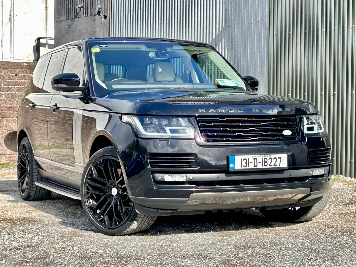 Land Rover Range Rover 2013 5 seater crew cab - Image 1