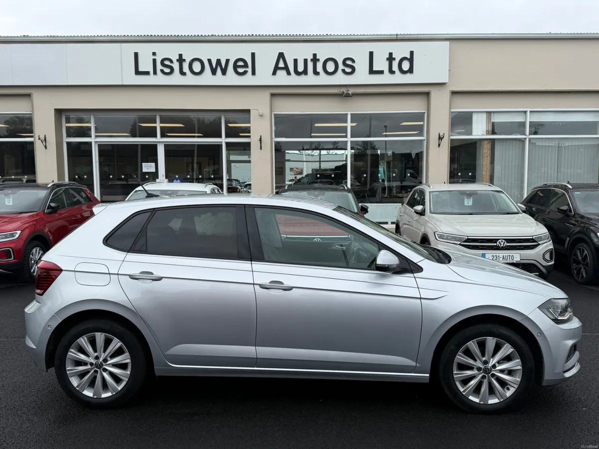 221 VW POLO HIGHLINE 1.0 PETROL AUTOMATIC - Image 1