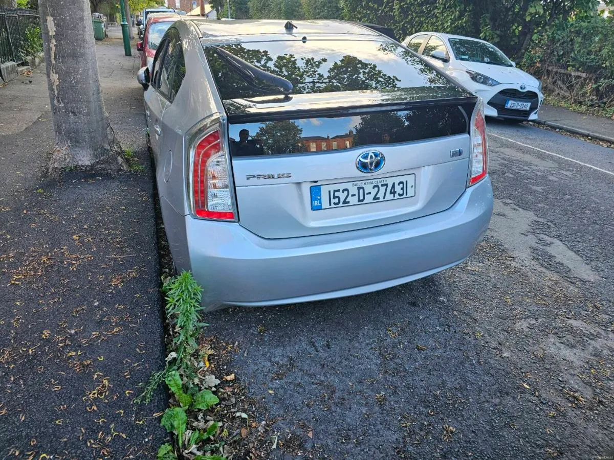 Car - Image 3