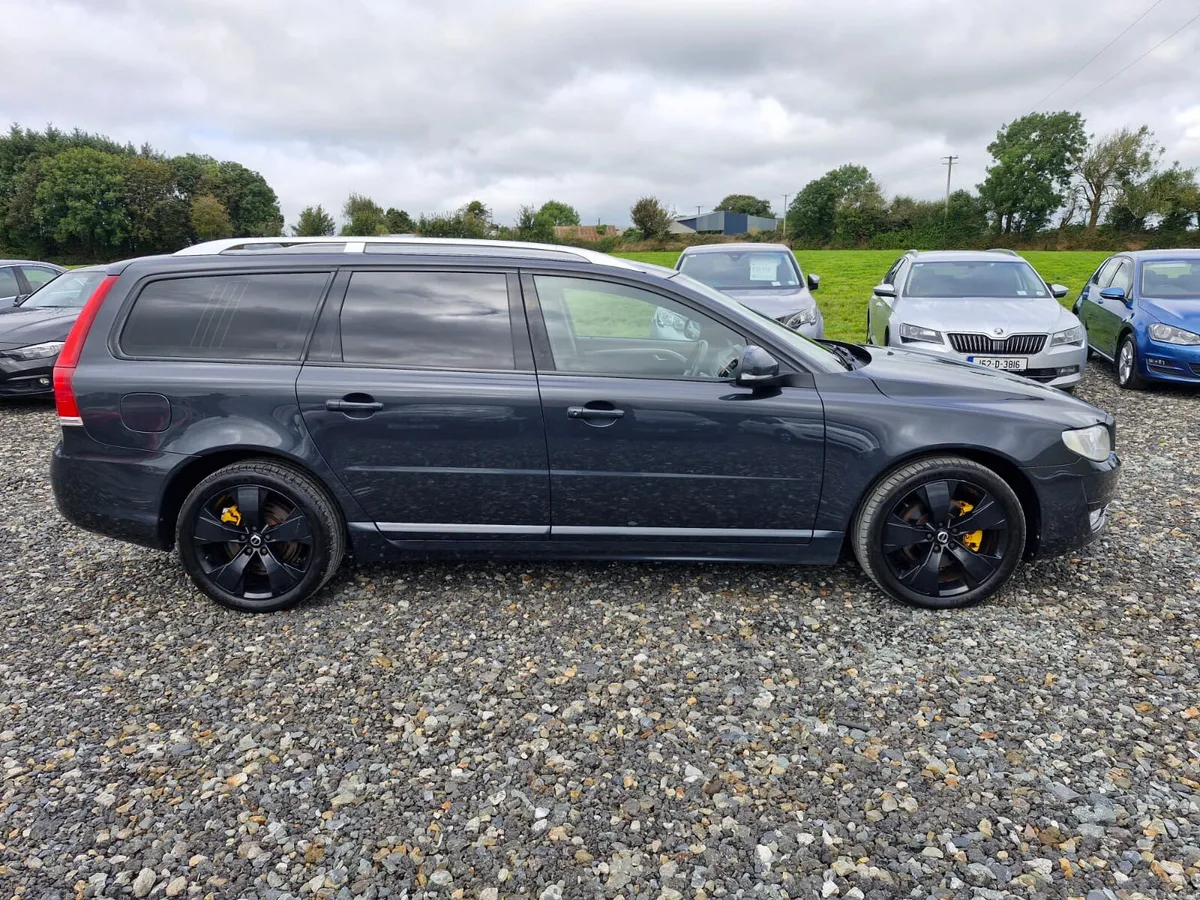 2016 Volvo V70 Estate Auto READ AD - Image 6