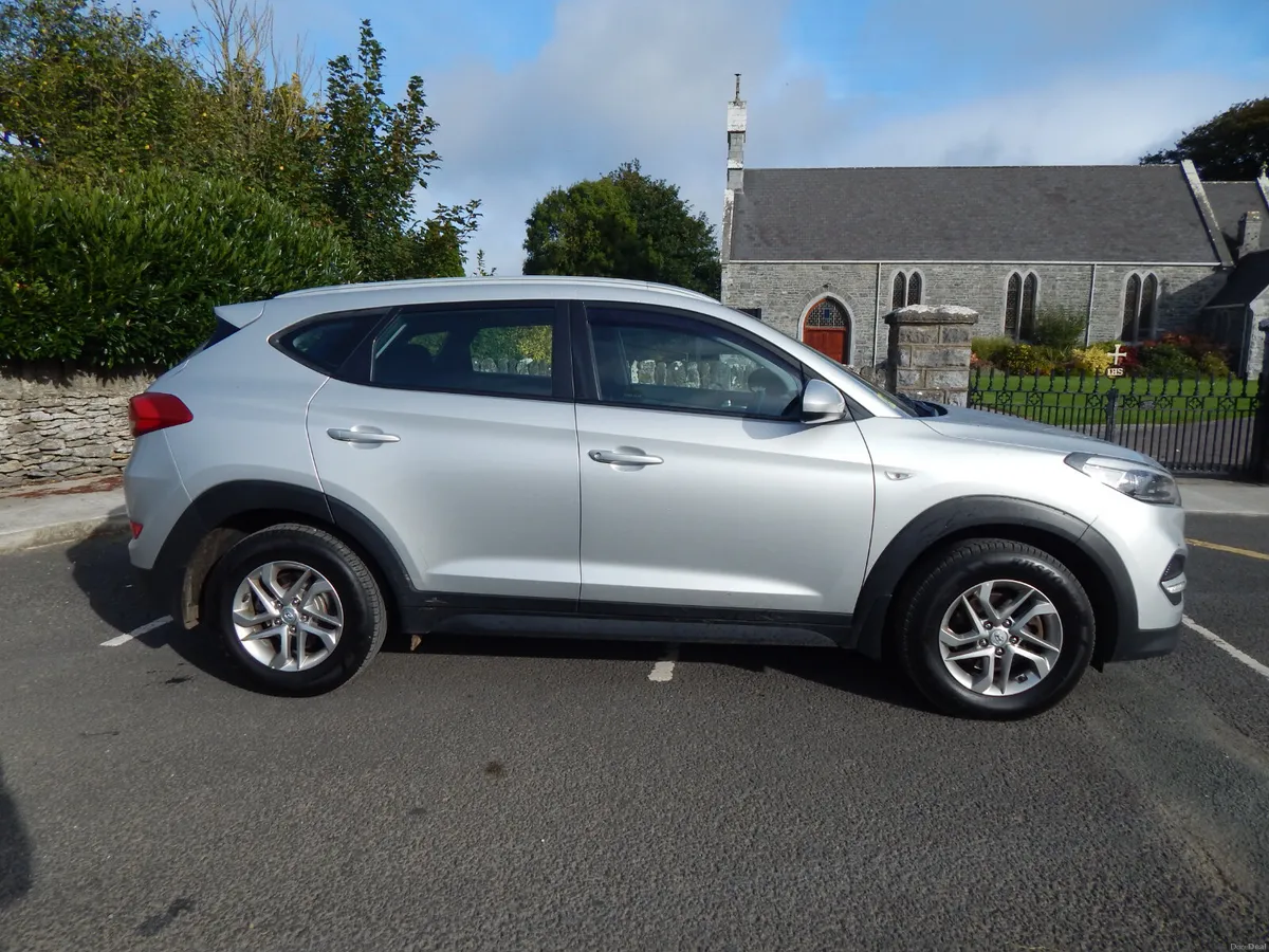2016 Hyundai Tucson 1.7 Long Tax & Test 08/27 - Image 2