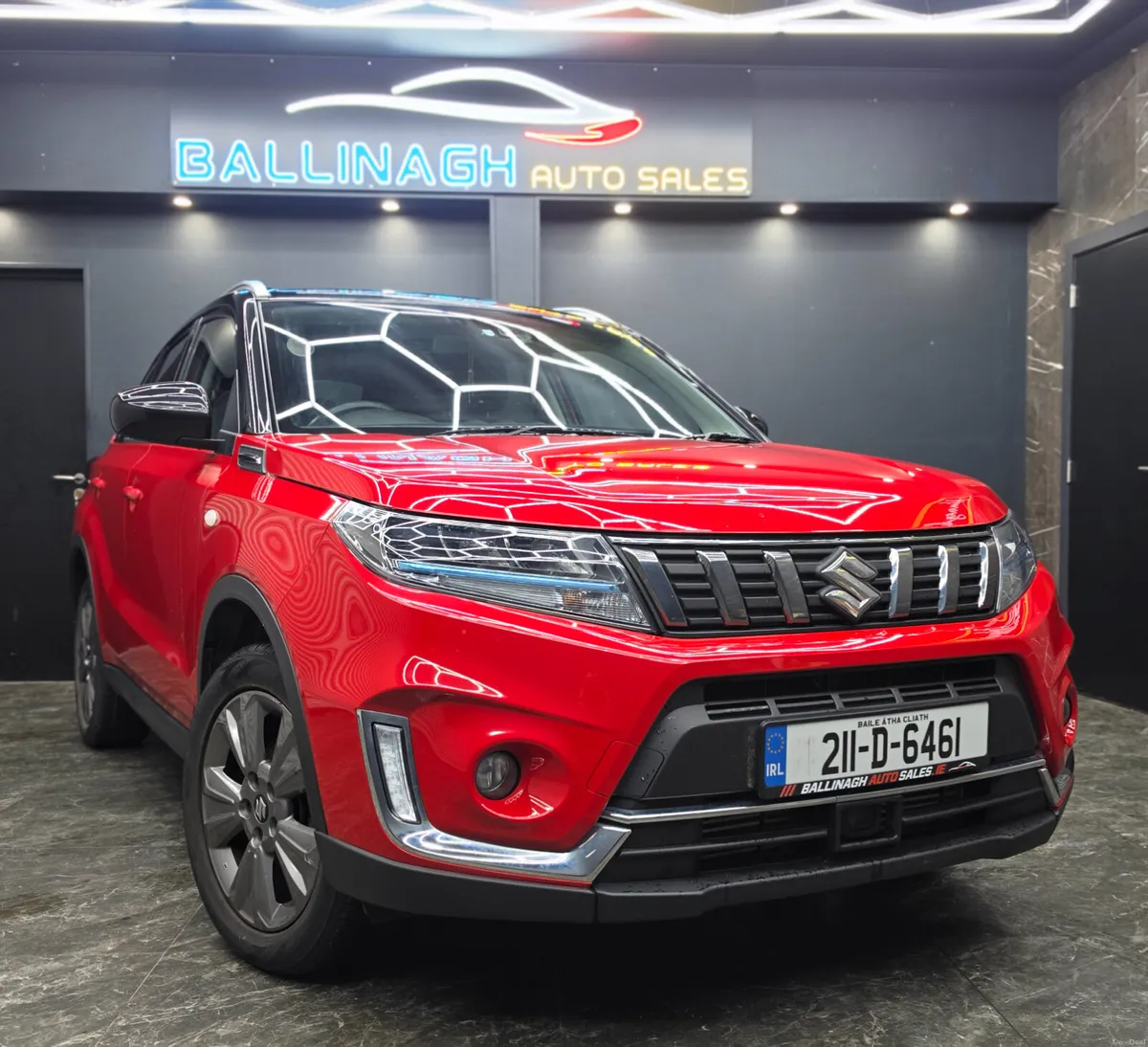 SUSUKI VITARA SZ4 1.4 HYBRID PETROL - Image 4