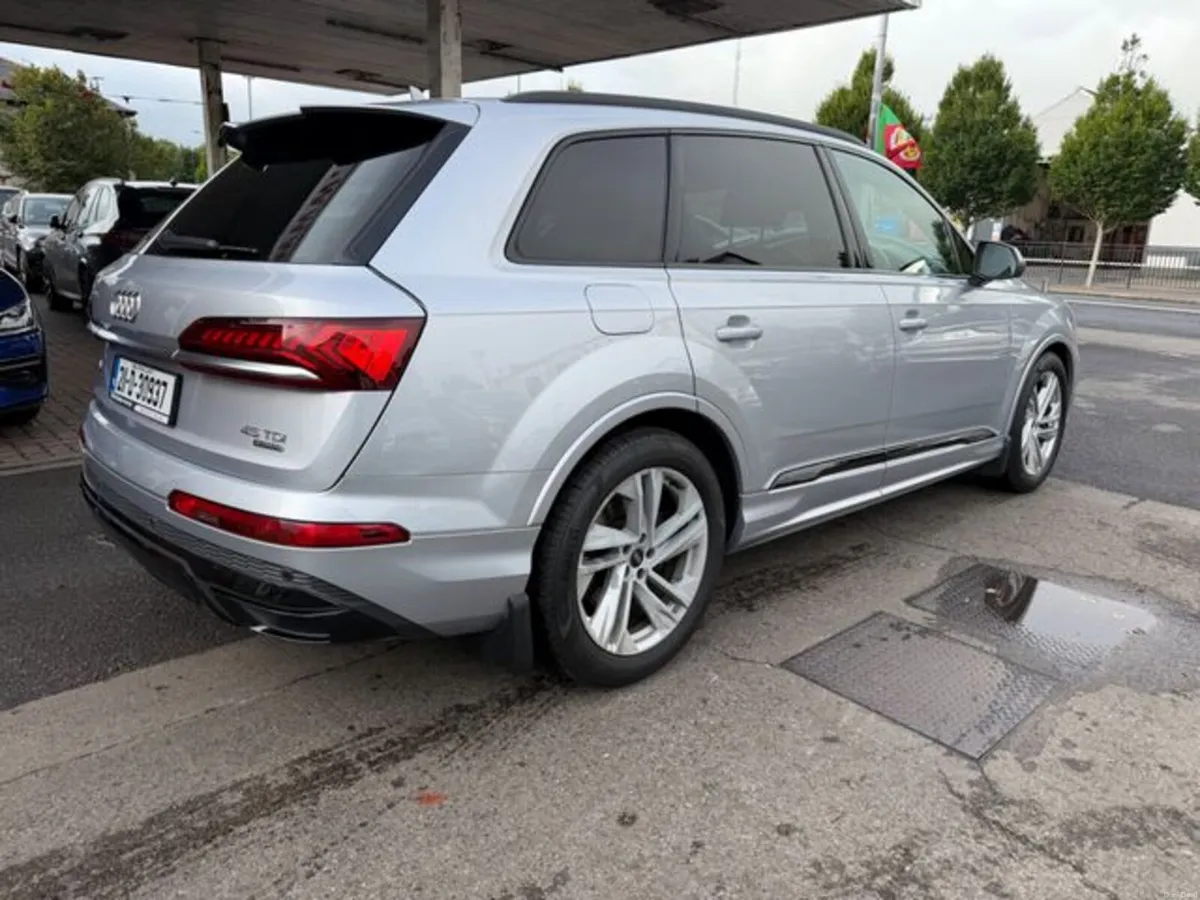 Audi Q7 3.0tdi Q TIP S Line Black pack - Image 3