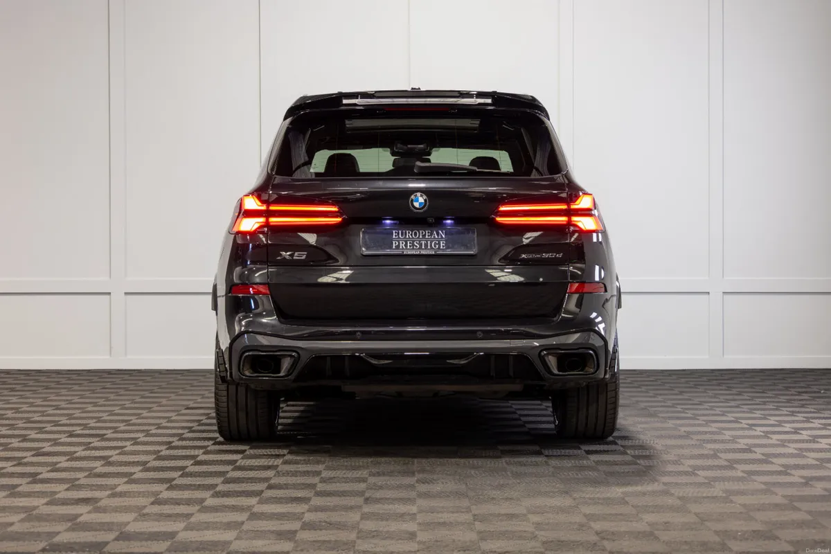 232 BMW X5 X-Drive 30d M-Sport 2 Seat Commercial - Image 5