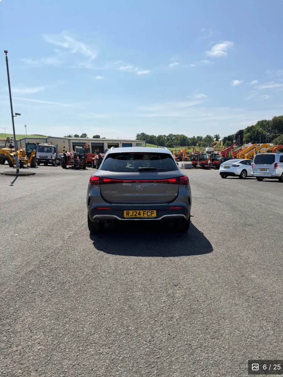Mercedes-Benz AMG 2024 - Image 6