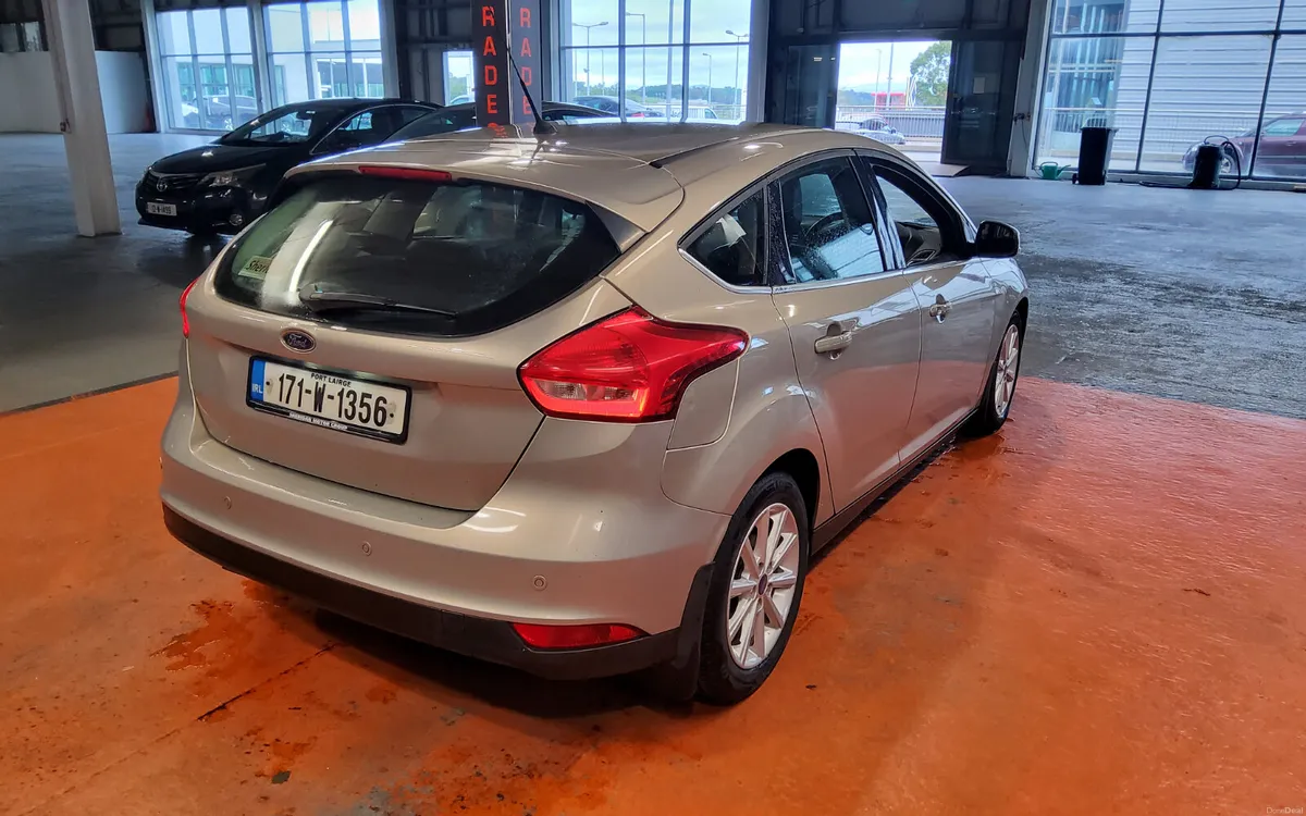 Ford Focus 2017 - Image 3