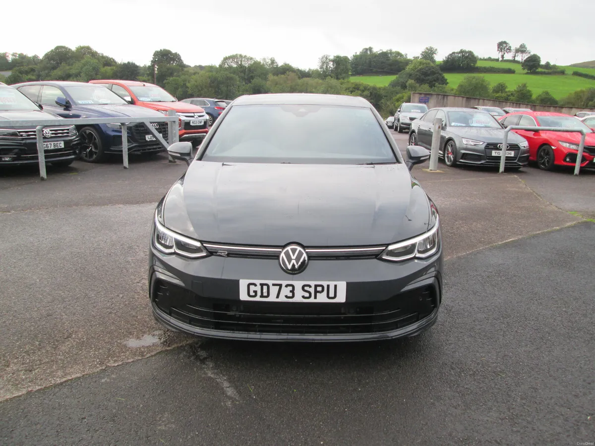 2024  VOLKSWAGEN  GOLF  1.5  TSI  R-LINE  5DR - Image 3