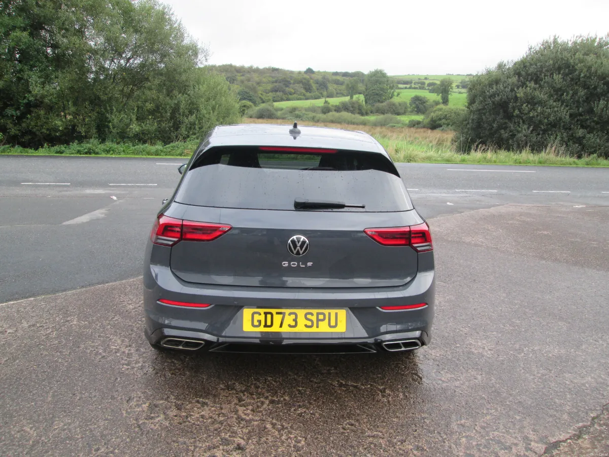 2024  VOLKSWAGEN  GOLF  1.5  TSI  R-LINE  5DR - Image 6