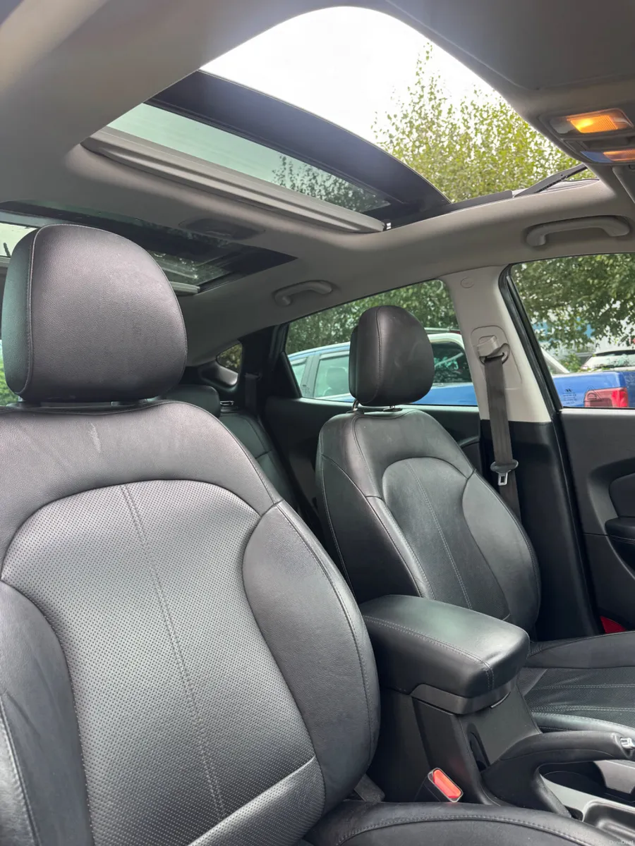 Hyundai ix35 2015 premium model - Image 5