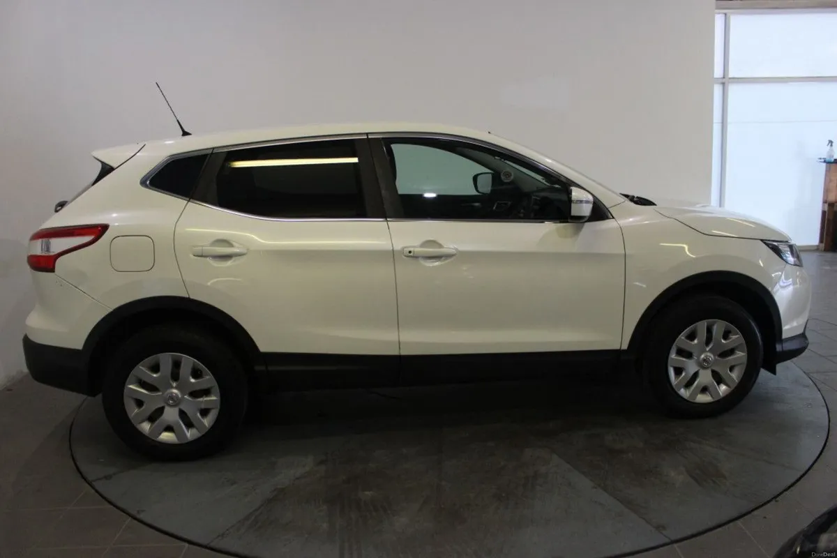 Nissan Qashqai 1.5 DSL XE - TENDER 28 - Image 2