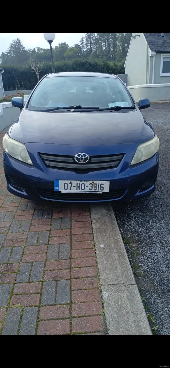 Toyota corolla - Image 1