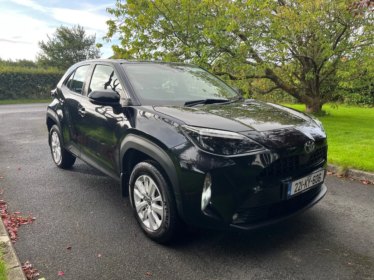 Toyota Yaris Cross HYBRID 2022 - Image 6