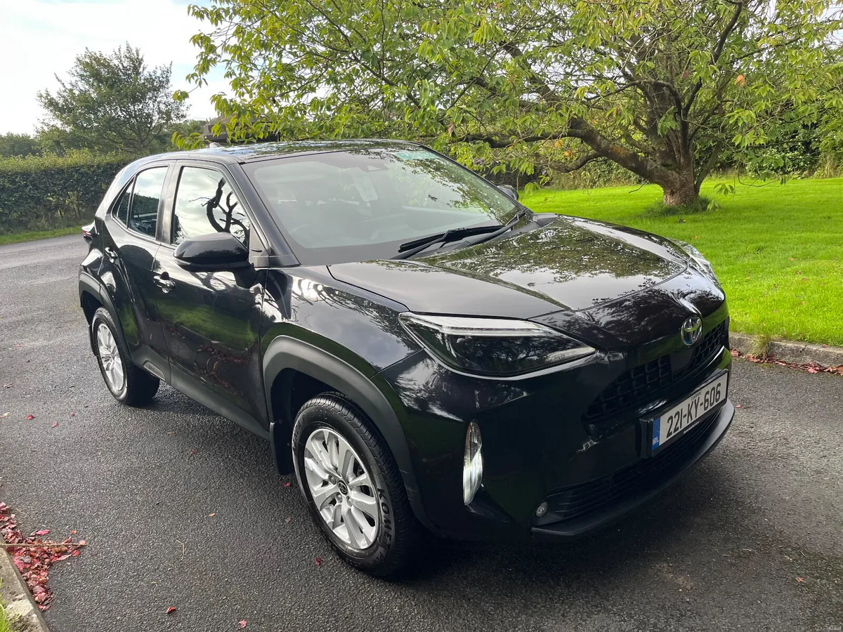Toyota Yaris Cross HYBRID 2022 - Image 5