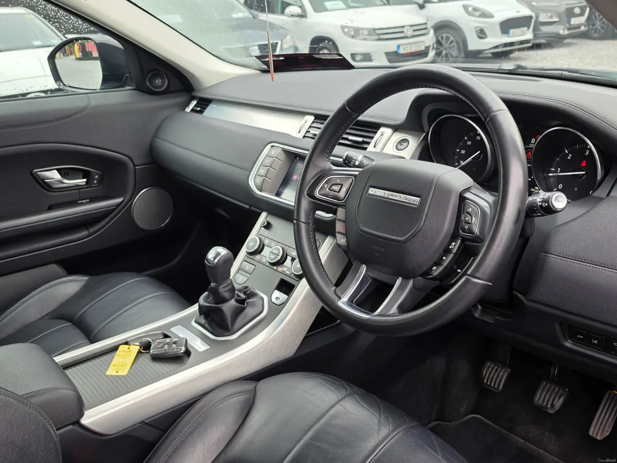 172 Range Rover Evoque 2.0d/Low miles/Warranty - Image 5