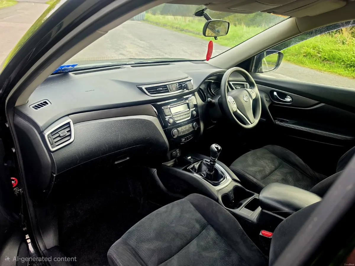 Nissan X-Trail 2016 - Image 2