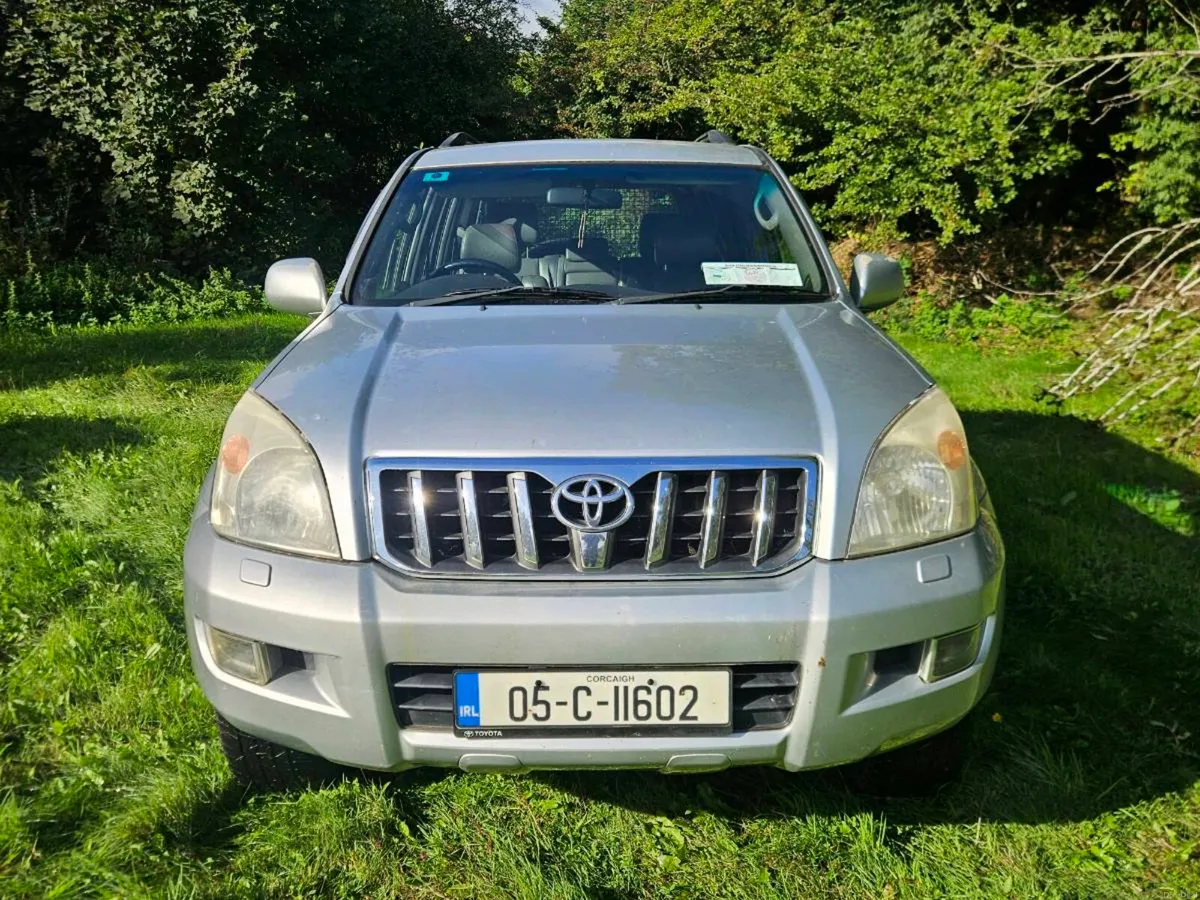 Toyota landcruiser - Image 2
