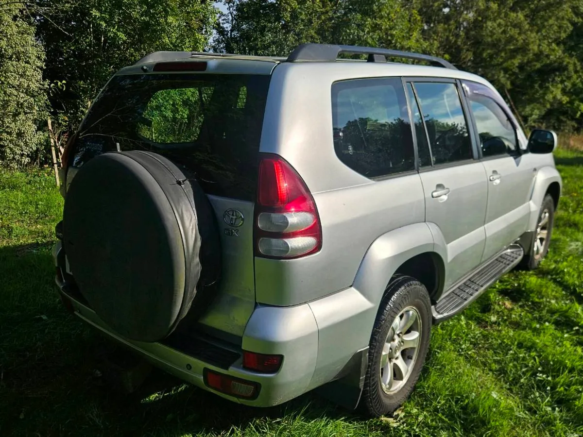 Toyota landcruiser - Image 5