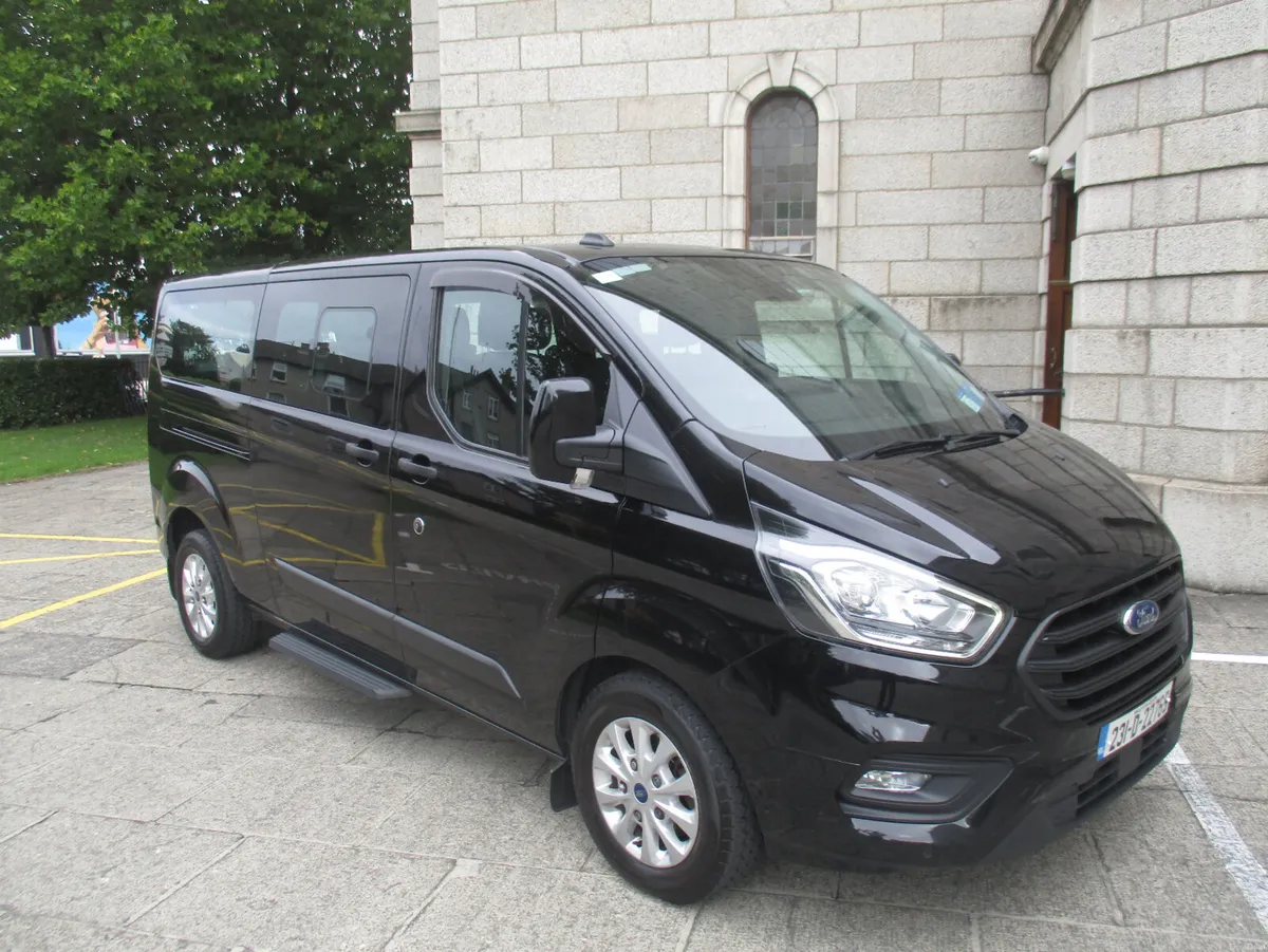 2023 FORD TRANSIT 2.0 AUTO 9 SEATER W/CHAIR ACCESS - Image 1