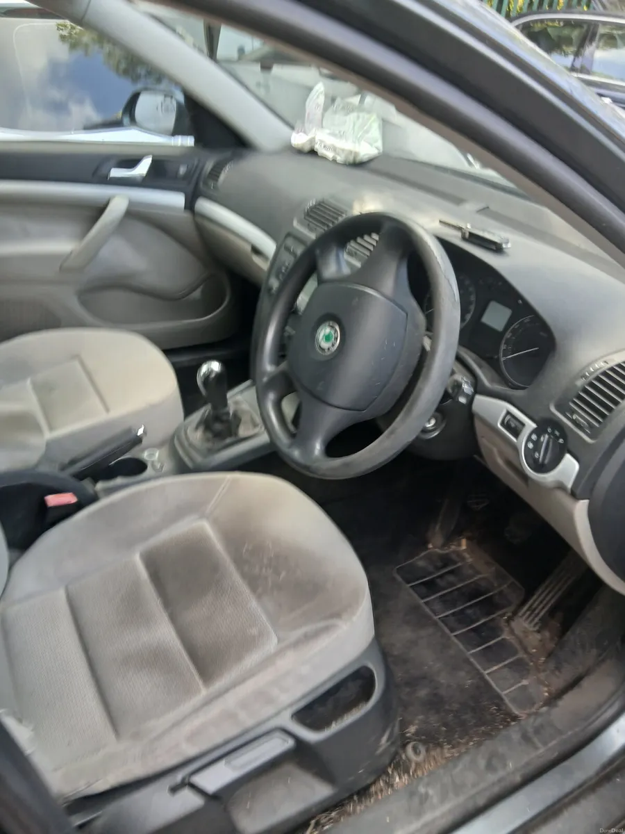 Peugeot 207 2008 - Image 4