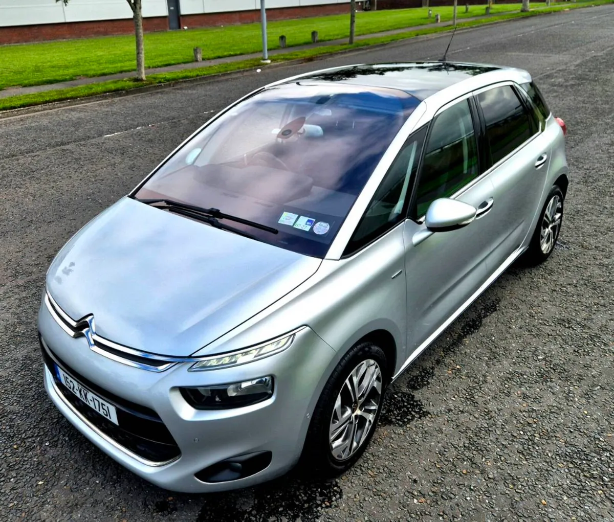 Citroen C4 Picasso 1.6hdi automatic, low km, mint! - Image 5