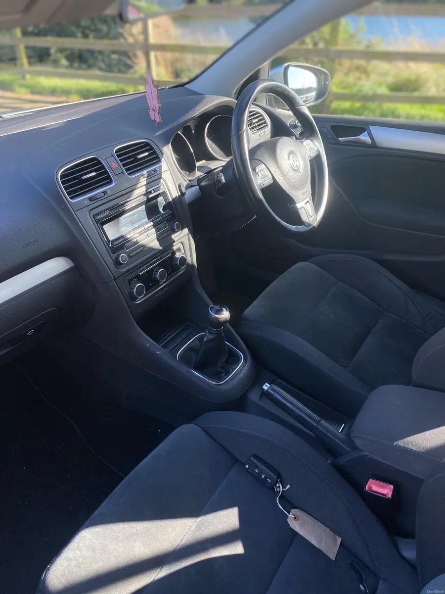 2010 VW golf - Image 6