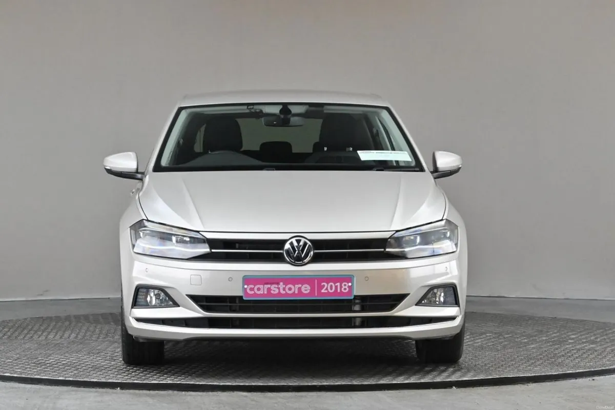 Volkswagen Polo 1.0 TSI DSG COMFORTLINE **CARPLAY* - Image 2