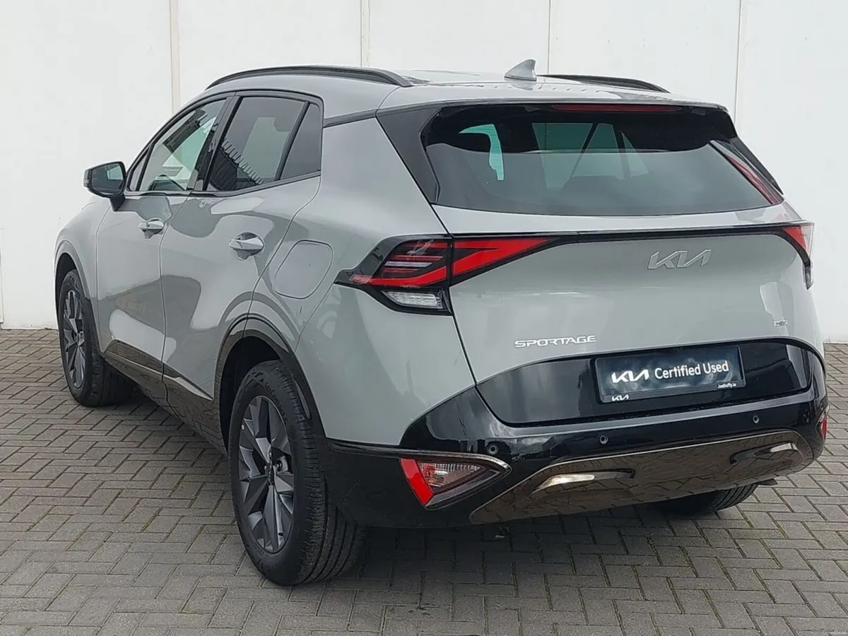 Kia Sportage Anniversary Edition Hybrid - Image 2