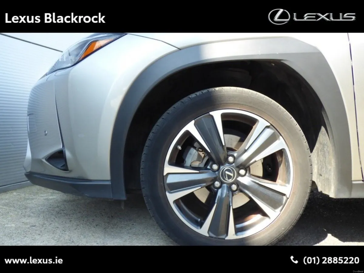 Lexus UX Hybrid Dynamic - Image 5